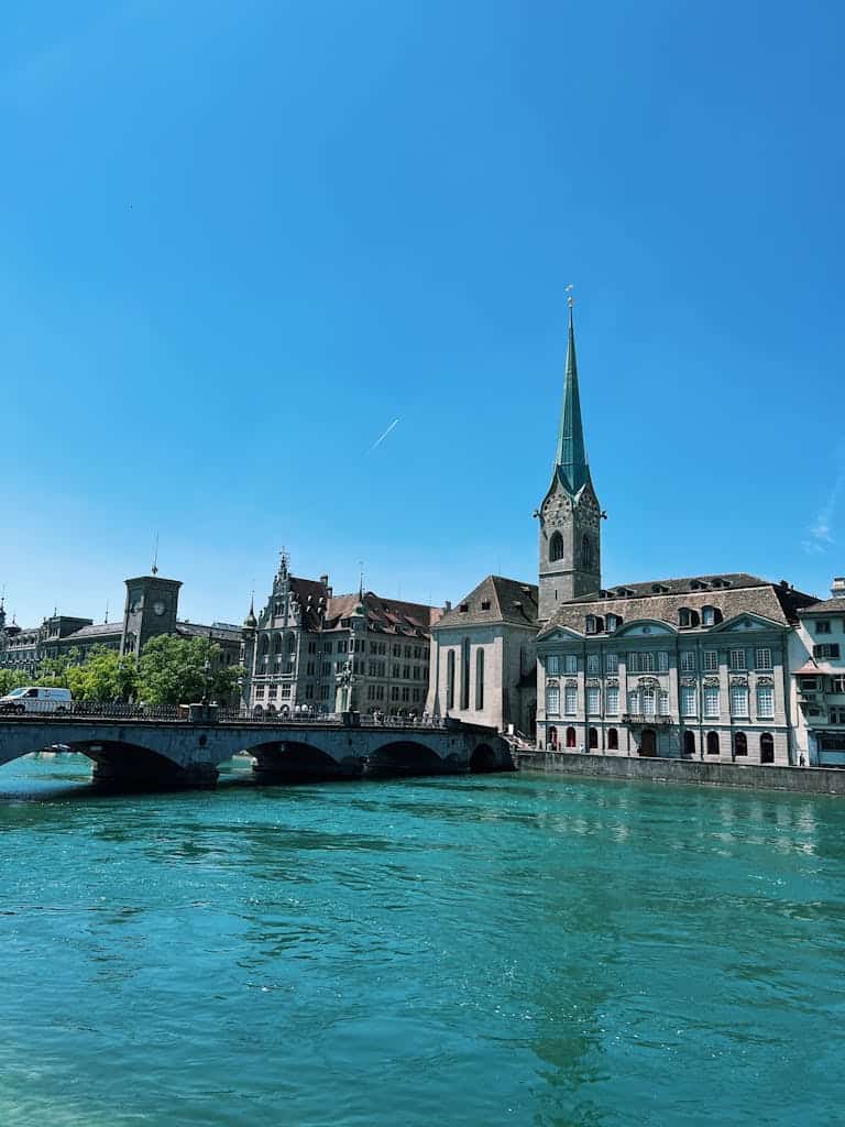 Zürich, Switzerland company PV solar systems projects